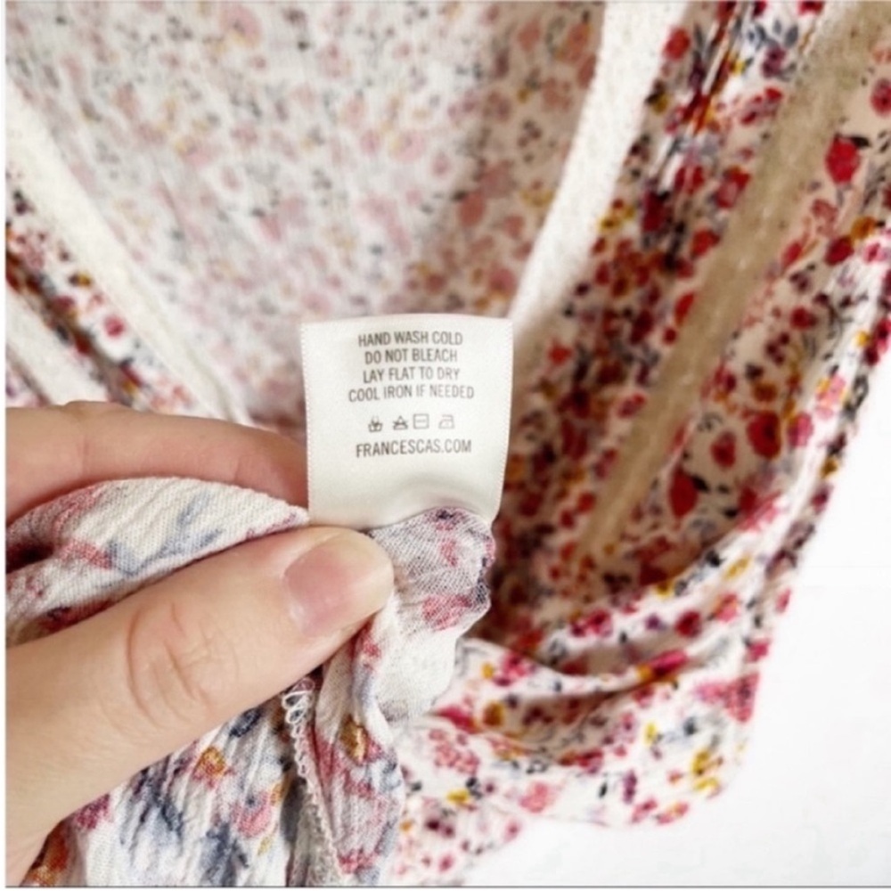 Blue Rain Francesca's Quincy tank top cream red floral crochet sleeveless - Picture 9 of 10